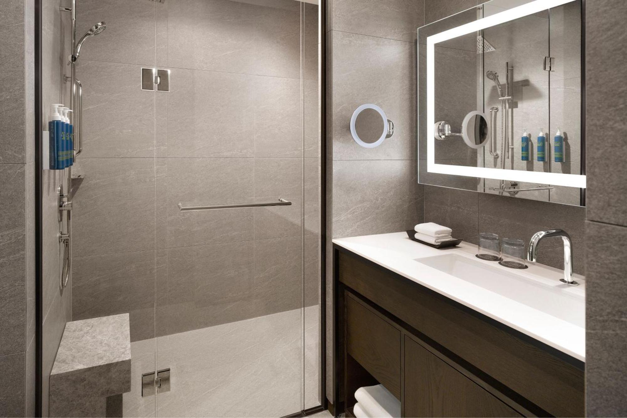 Four Points By Sheraton Suwon Dış mekan fotoğraf